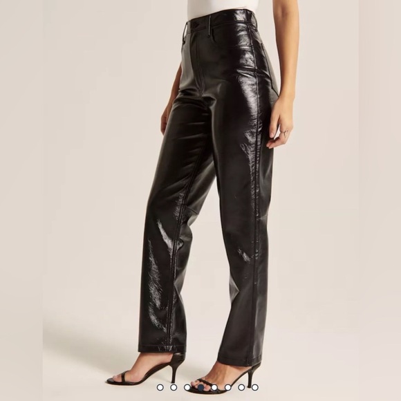 NWT Abercrombie&Fitch Curve Love The 90’s Straight Ultra HR Vegan Leather Size28 - Picture 13 of 14